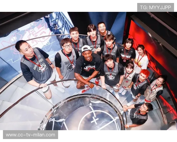 篮球队长怒批队友松懈，媒体爆出内部风波