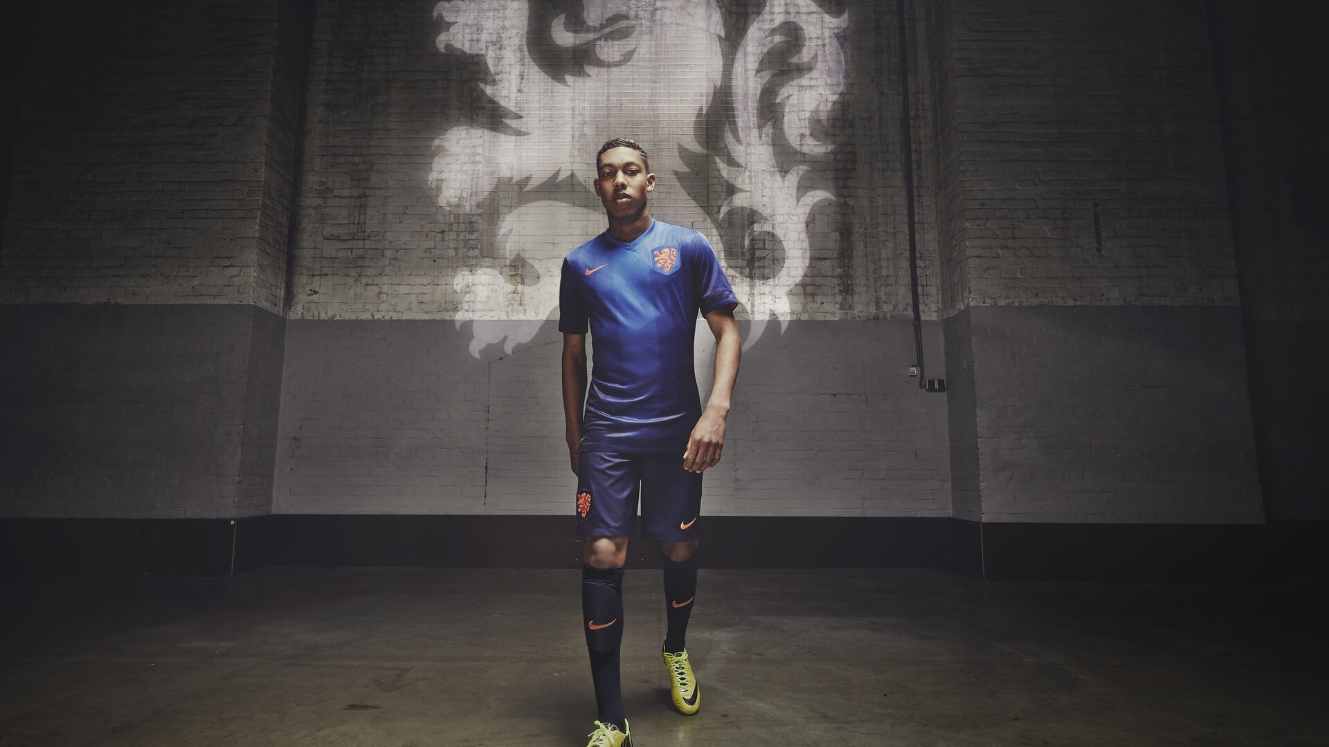 中立B选手该项目划频波动降低